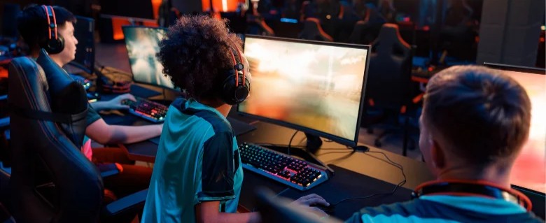 A career in esports? Discover how...