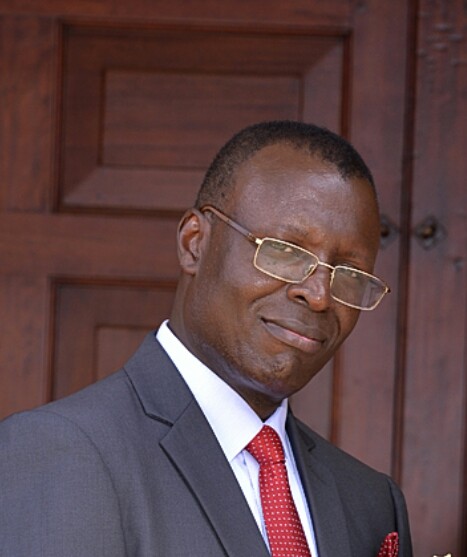 picture of Dr Charles Mbalyohere