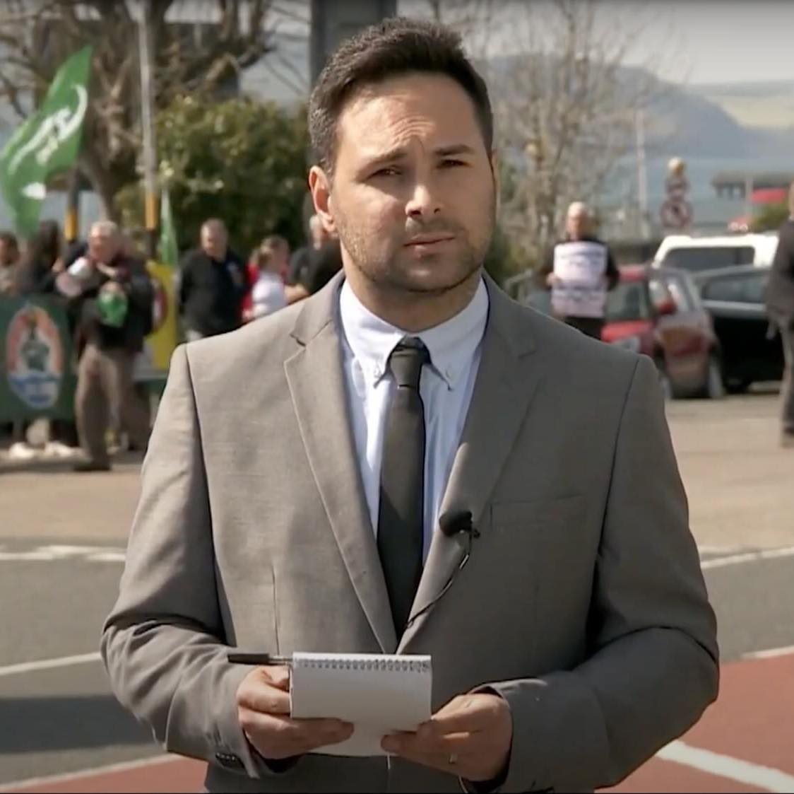 picture of Dr James Mahon