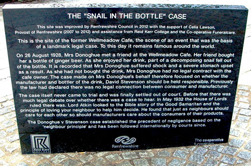 Picture of the memorial to Donoghue v Stevenson, at the site of the Wellmeadow Café