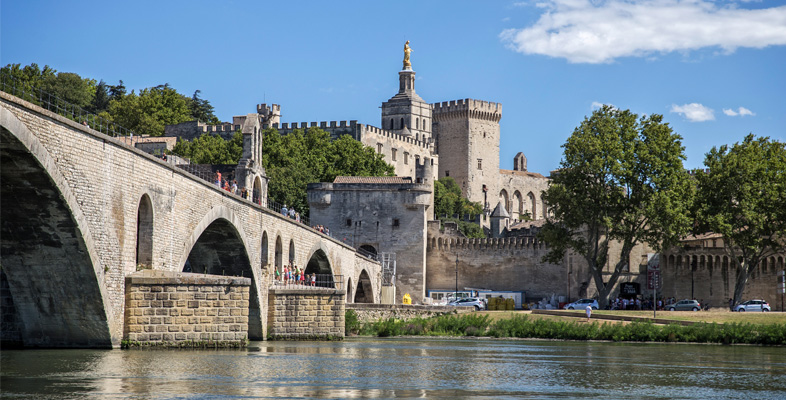 Beginners’ French: A trip to Avignon