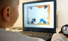 A child plays online