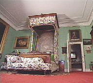 Queen Victoria's bed