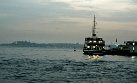Hüzünlü Bosphorus [image by Engin Isin © copyright Engin Isin]