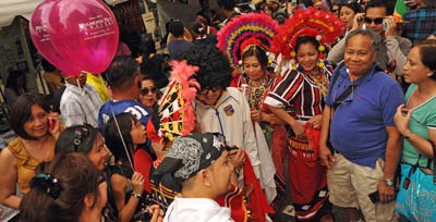 Crowds in New York gather to celebrate Philipine Independence Day