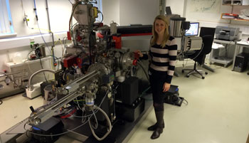 Natalie Starkey and nano sims instrument