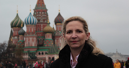 Dr. Amanda Foreman in Moscow in front of a palace