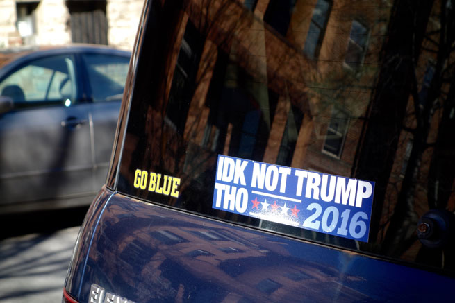 Bumper sticker reading "IDK Not Trump Tho 2016"