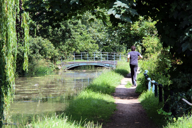 Jogging by the New River, Broxbourne, Hertfordshire