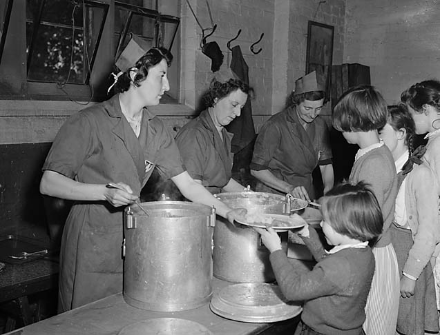 School dinner at the National School, Oswestry - May 1, 1954