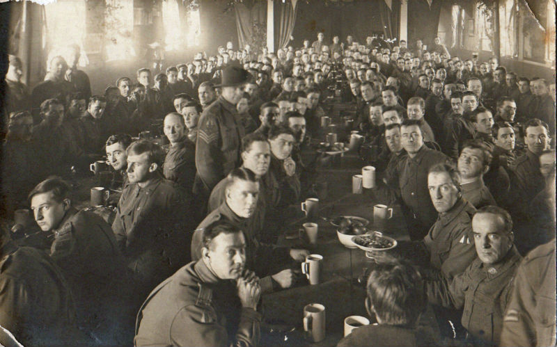 Christmas Dinner for Aussie soldiers 1917