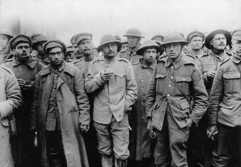 Soldiers captured by the German army, probably during 1918
