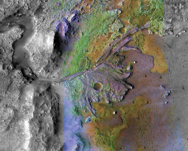20km wide image showing the Jezero crater, a candidate landing site for NASA’s Mars 2020 mission. Areas of clay minerals appear green