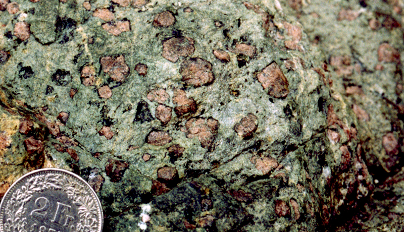 eclogite rock 