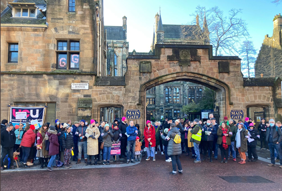 College lecturers picketing outside Glasgow university