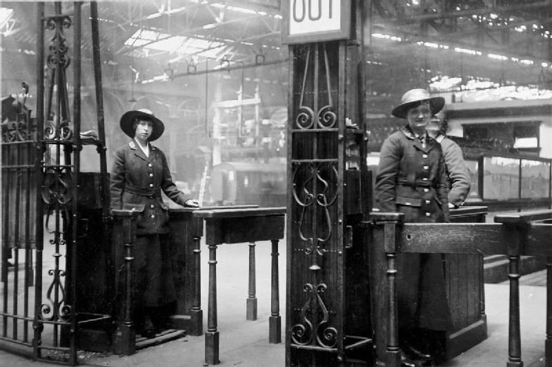 Women working as ticket collectors, First World War