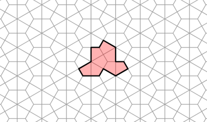A hat aligned to its underlying grid.