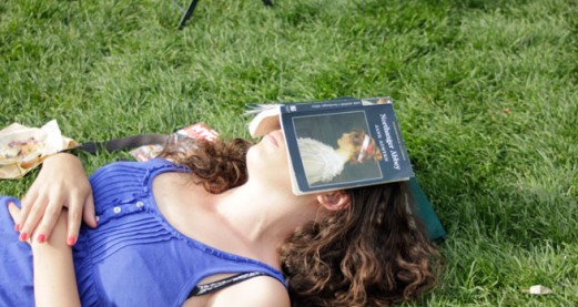 What can lucid dreaming teach us about consciousness?