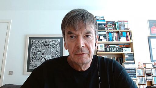 A photograph of Lin Anderson.