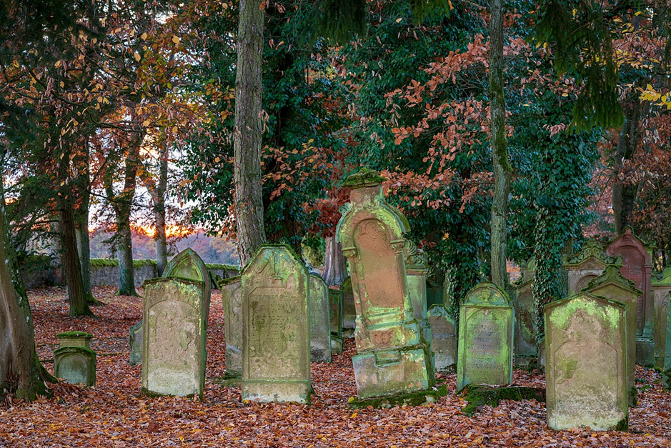 Photograph of a graveyard
