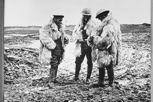 Open up history: the intersections of tobacco consumption and modern war