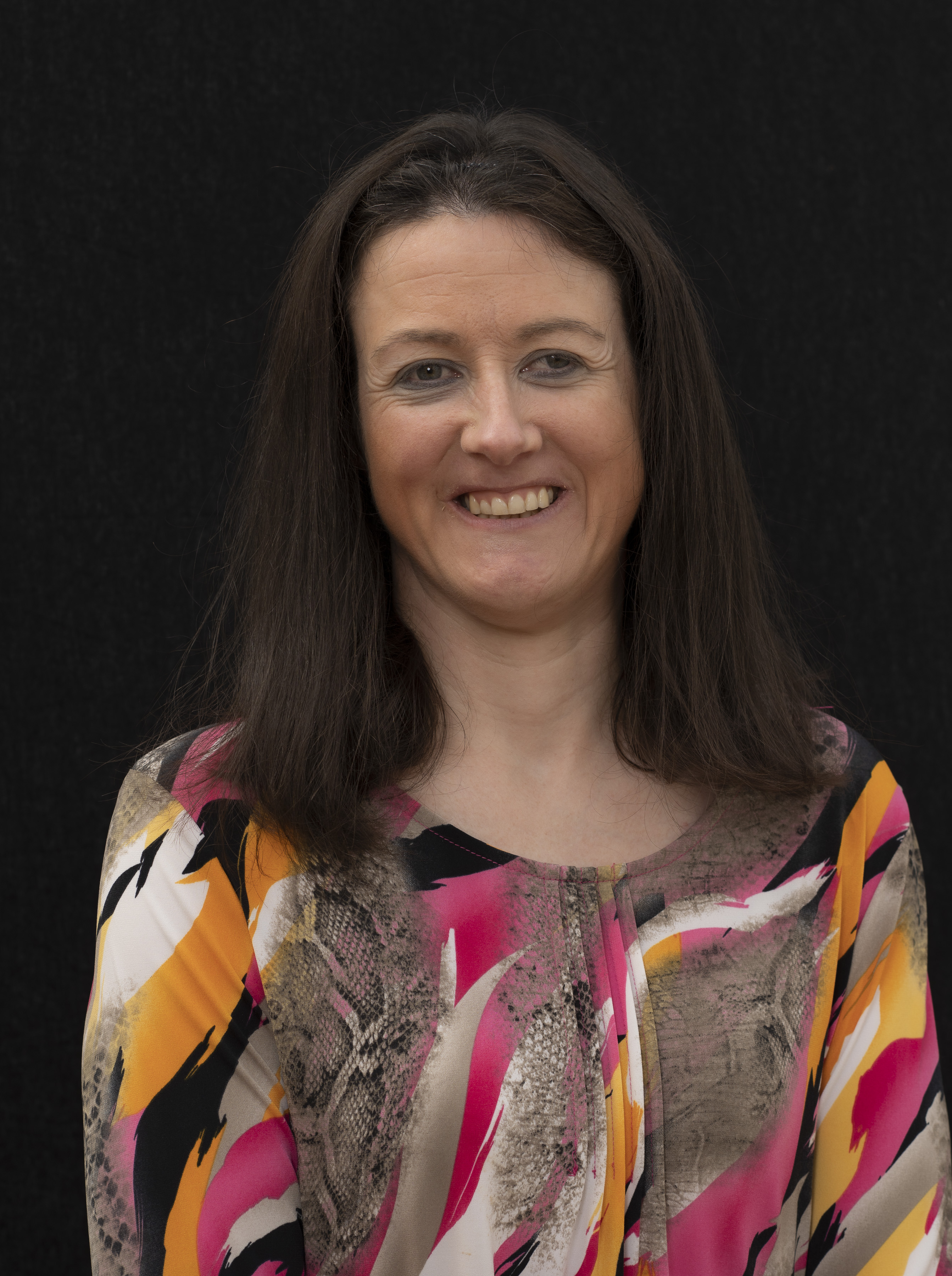 Dr Julie McElroy