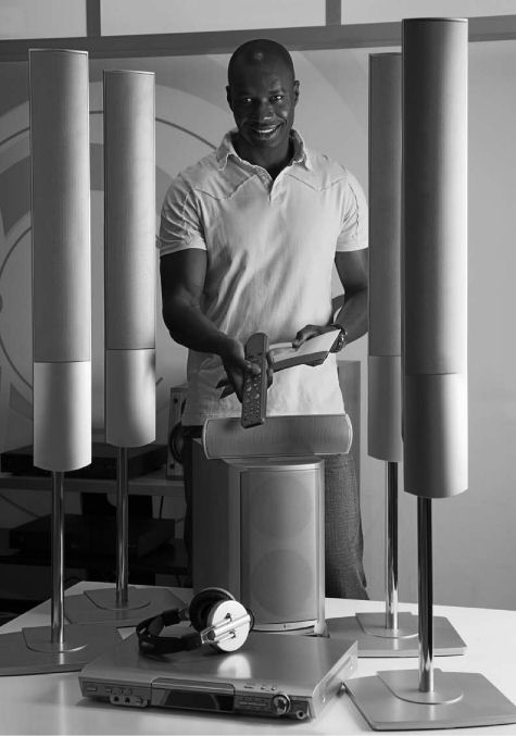 Philip wants a new music system