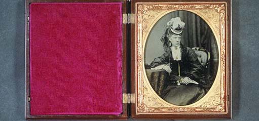 Figure 2 A photograph of a woman