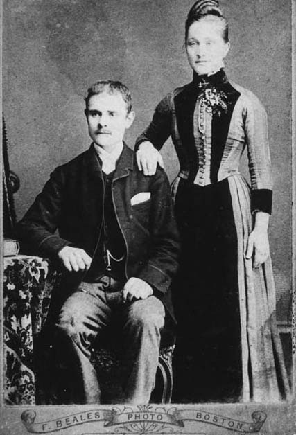 Wedding photograph of William Henry Toyne Brocklesby and Susan Smalley