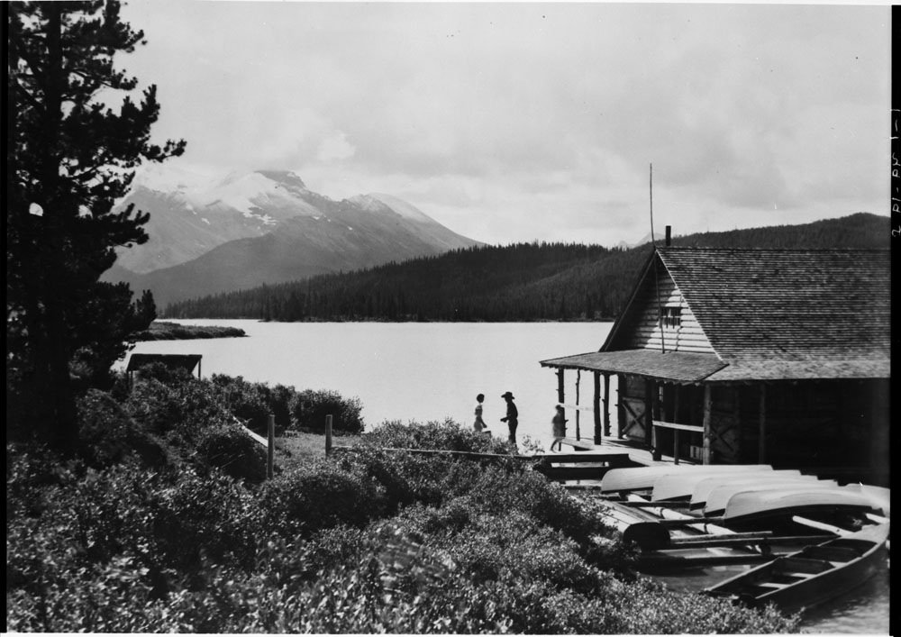 Lake house/cottage in Banff, Alberta, Canada