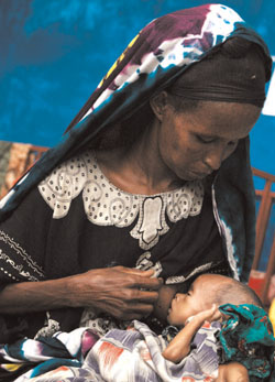 A mother and child with undernutrition