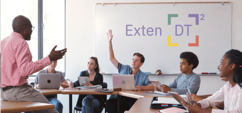 Teaching design thinking with digital technologies