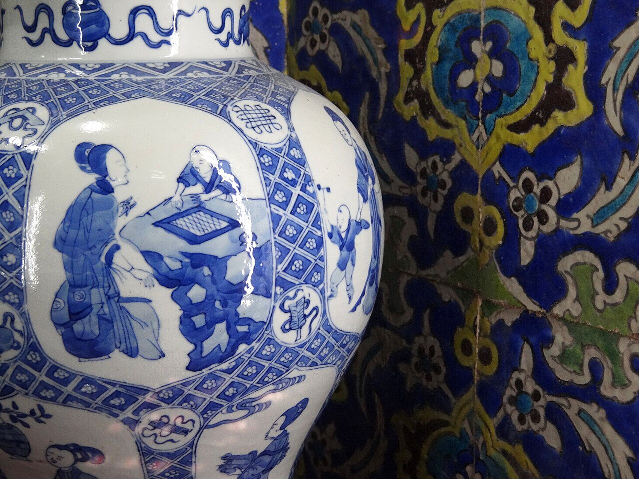 Chinese Ceramics: Kilns to Smart Materials